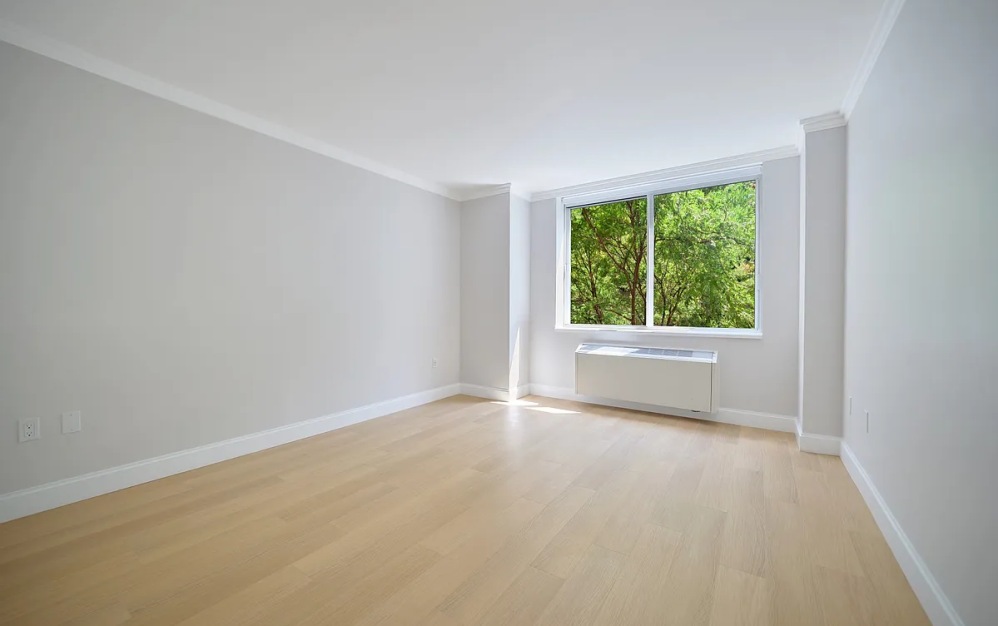 806 - 1 bedroom floorplan layout with 1 bathroom and 661 square feet (Floor 11)