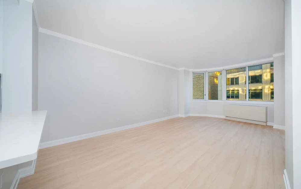 727 - 1 bedroom floorplan layout with 1 bathroom and  (Floor 2)