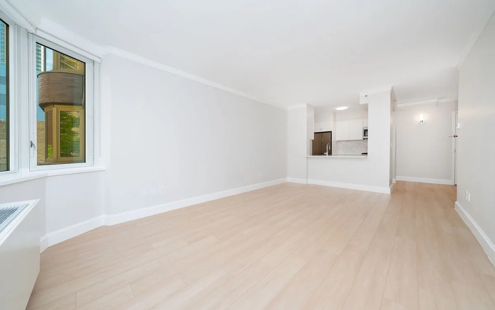402 - 1 bedroom floorplan layout with 1 bathroom and 718 square feet (Floor 3)