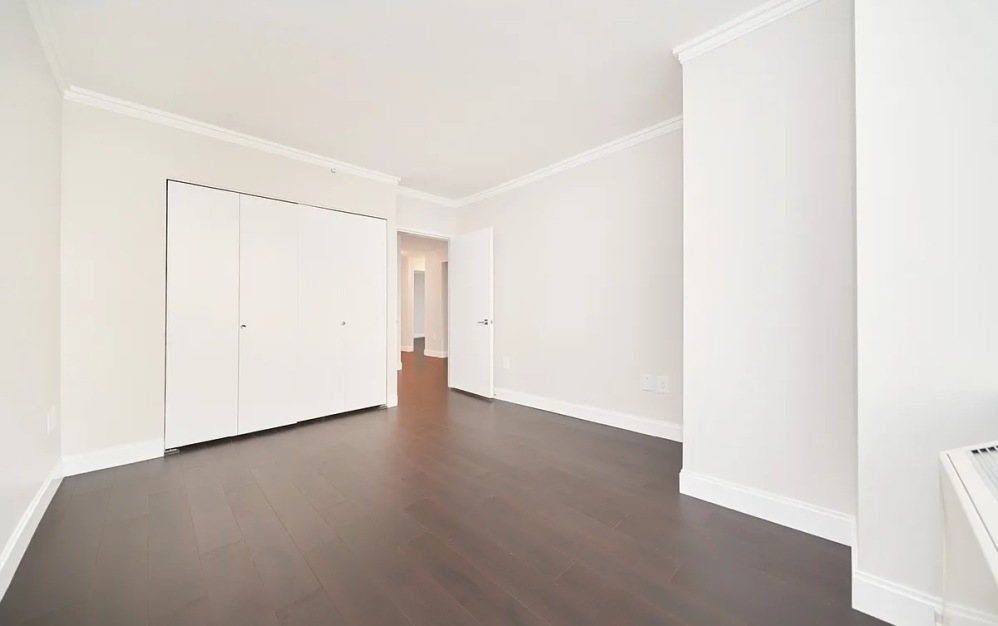27F - 2 bedroom floorplan layout with 2 bathrooms and 1207 square feet (Floor 16)