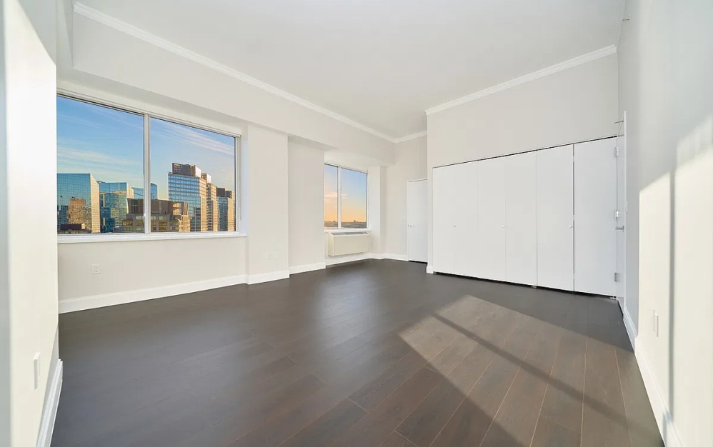PH2B - 2 bedroom floorplan layout with 2.5 bathrooms and 1589 square feet (Floor 7)
