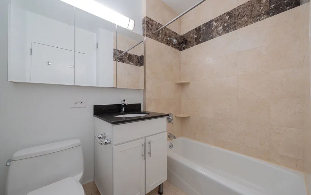 1418 - Studio floorplan layout with 1 bathroom and 582 square feet (Floor 11)