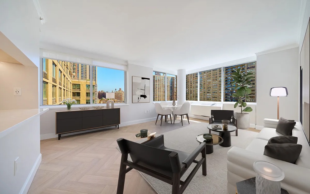 17U - 2 bedroom floorplan layout with 2 bathrooms and 1081 square feet (Floor 1)