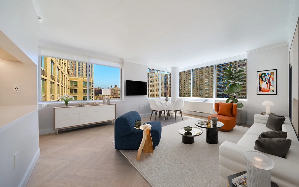 15U - 2 bedroom floorplan layout with 2 bathrooms and 1081 square feet (Floor 1)