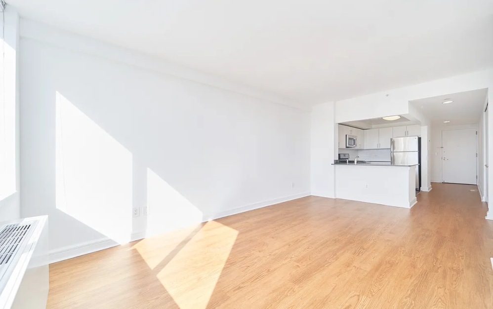 417 - Studio floorplan layout with 1 bathroom and 473 square feet (Floor 6)