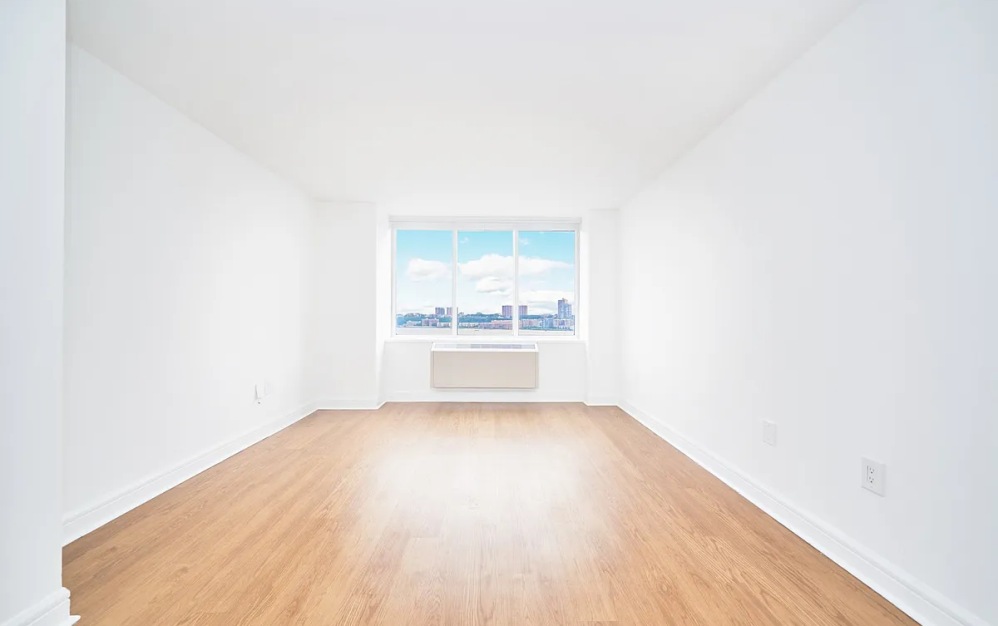 11A - 1 bedroom floorplan layout with 1 bathroom and 825 square feet (Floor 14)