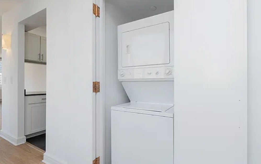 1527 - 2 bedroom floorplan layout with 2 bathrooms and 1140 square feet (Floor 15)