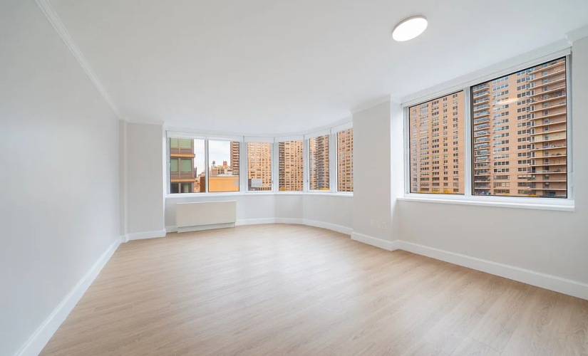 1405 - 1 bedroom floorplan layout with 1 bathroom and 778 square feet