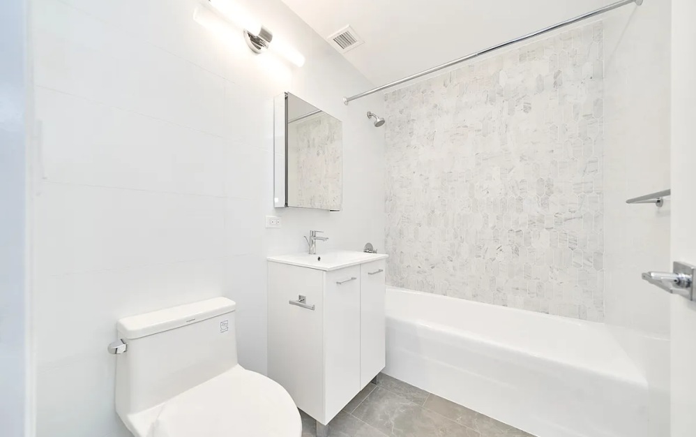 27F - 2 bedroom floorplan layout with 2 bathrooms and 1207 square feet (Floor 17)