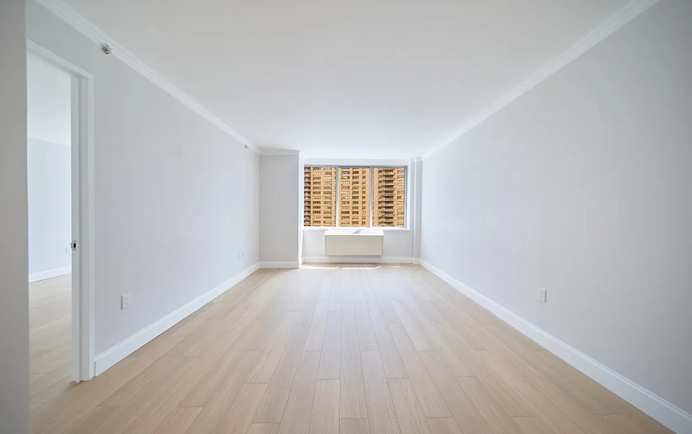 15L - 1 bedroom floorplan layout with 1 bathroom and 655 square feet (Floor 2)