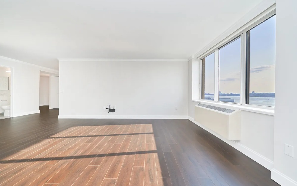 16B - 1 bedroom floorplan layout with 1 bathroom and 1347 square feet (Floor 5)