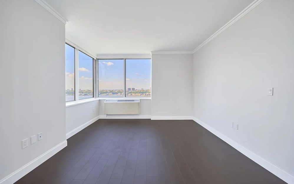 23C - 1 bedroom floorplan layout with 1 bathroom and 814 square feet (Floor 3)