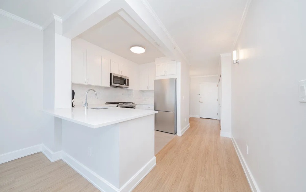 1423 - Studio floorplan layout with 1 bathroom and 491 square feet (Floor 5)