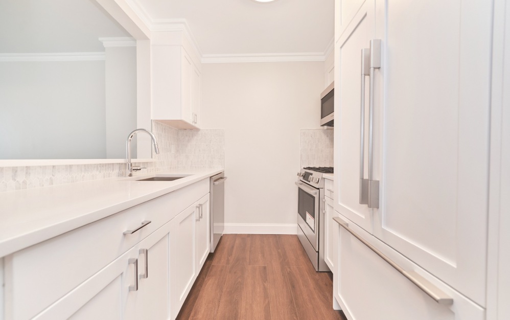 11R - 1 bedroom floorplan layout with 1 bathroom and 804 square feet (Floor 2)