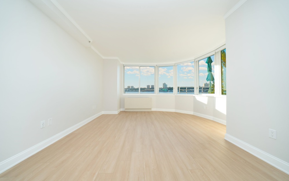1520 - 1 bedroom floorplan layout with 1 bathroom and 521 square feet (Floor 1)