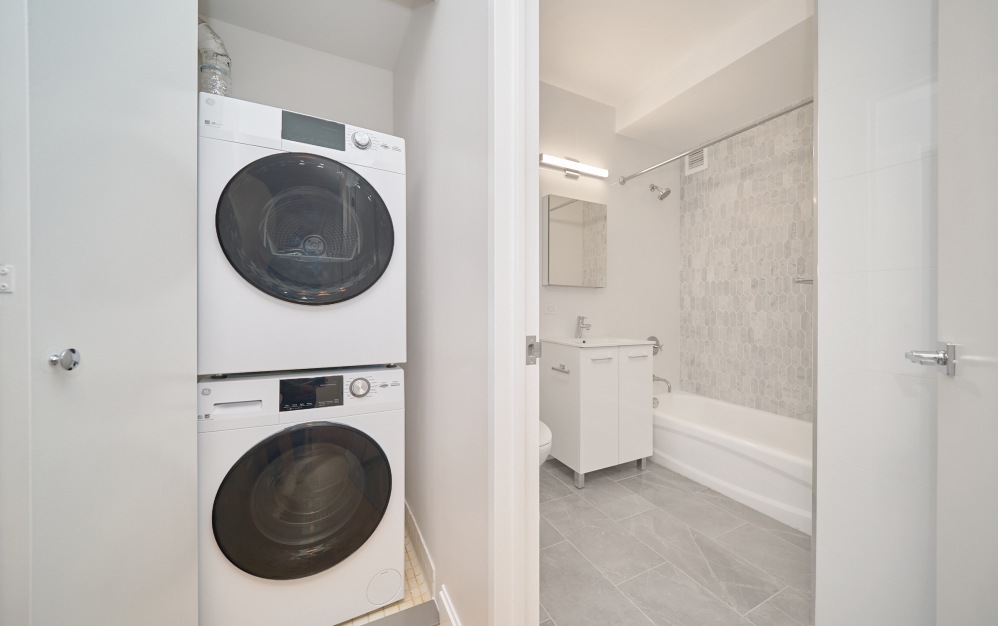 25A - 3 bedroom floorplan layout with 3 bathrooms and 1797 square feet (Floor 10)