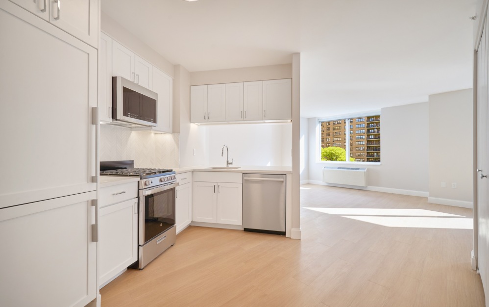 607 - Studio floorplan layout with 1 bathroom and 600 square feet (Floor 5)