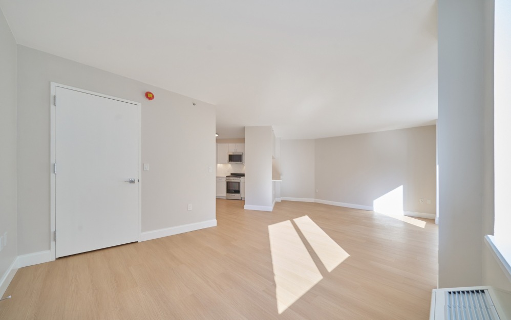 607 - Studio floorplan layout with 1 bathroom and 600 square feet (Floor 11)