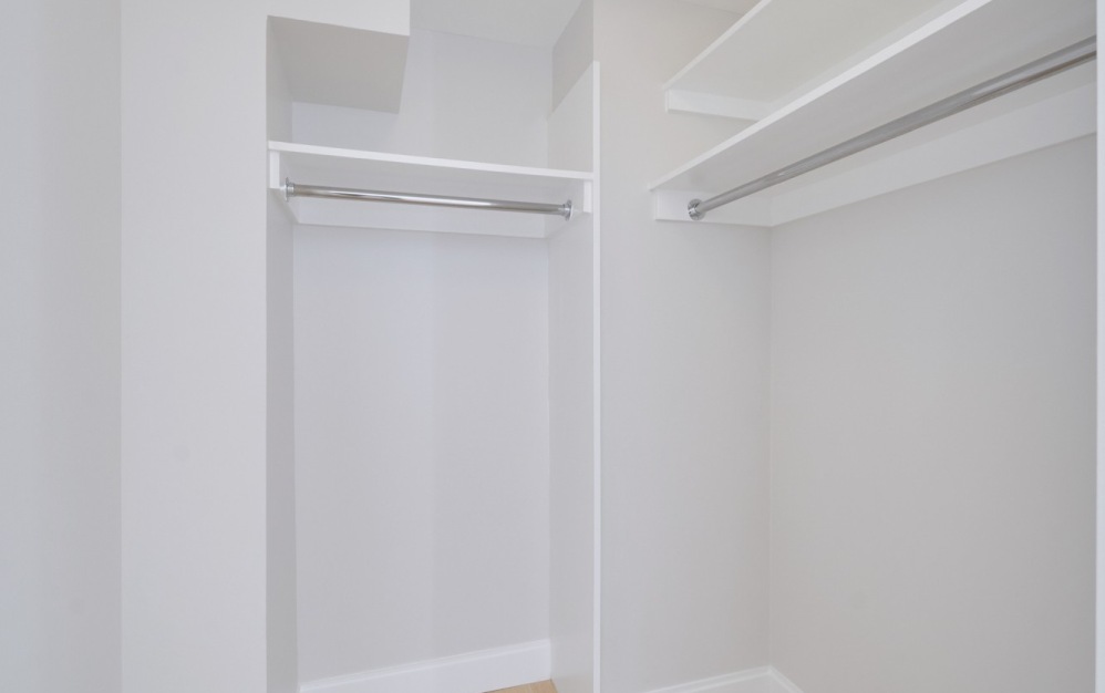 607 - Studio floorplan layout with 1 bathroom and 600 square feet (Floor 10)
