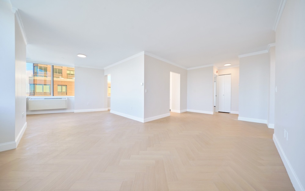 18A - 3 bedroom floorplan layout with 3 bathrooms and 1669 square feet (Floor 8)