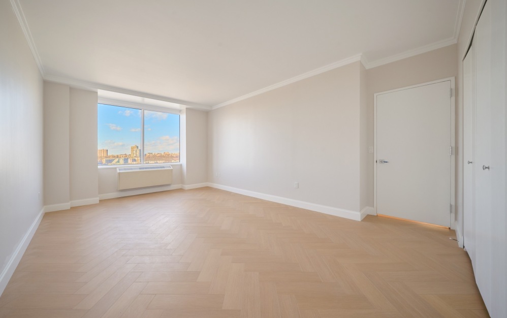 20A - 3 bedroom floorplan layout with 3 bathrooms and 1669 square feet (Floor 18)