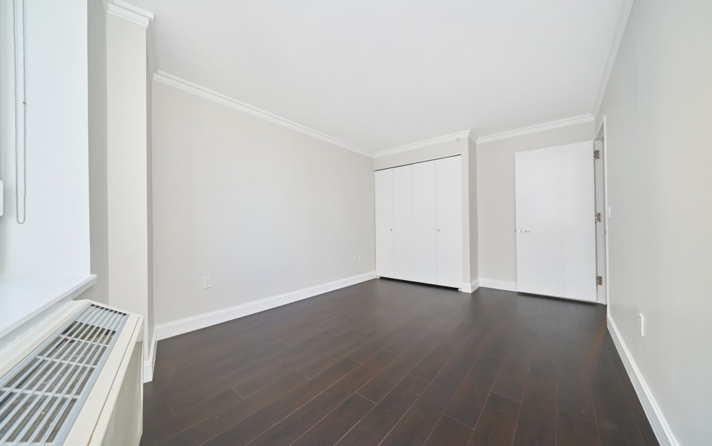 12C - 1 bedroom floorplan layout with 1 bathroom and 685 square feet (Floor 9)