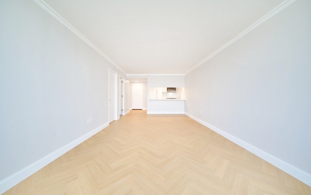9A - 1 bedroom floorplan layout with 1 bathroom and 825 square feet (Floor 4)
