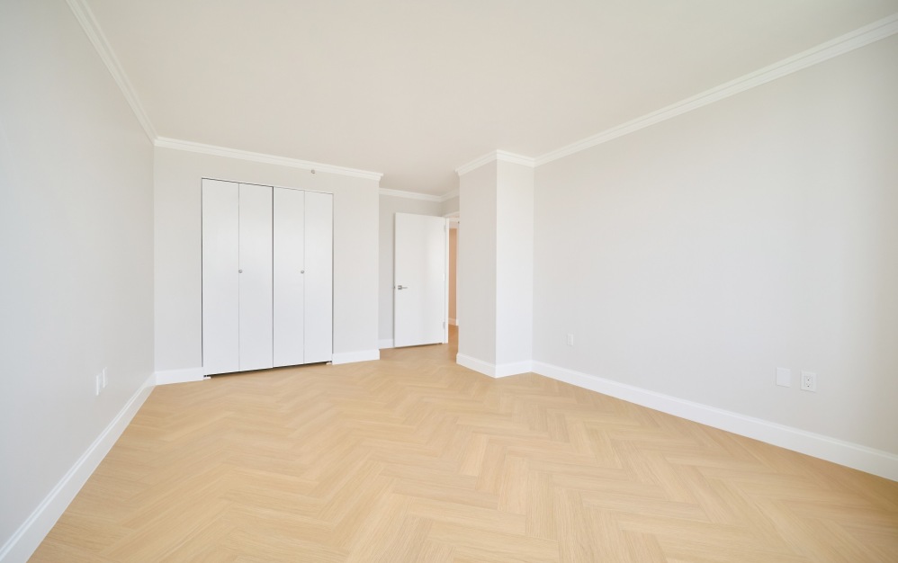 9A - 1 bedroom floorplan layout with 1 bathroom and 825 square feet (Floor 9)