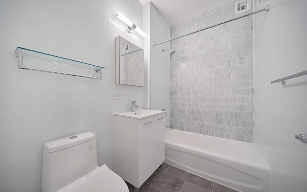 403 - 1 bedroom floorplan layout with 1 bathroom and 884 square feet (Floor 15)