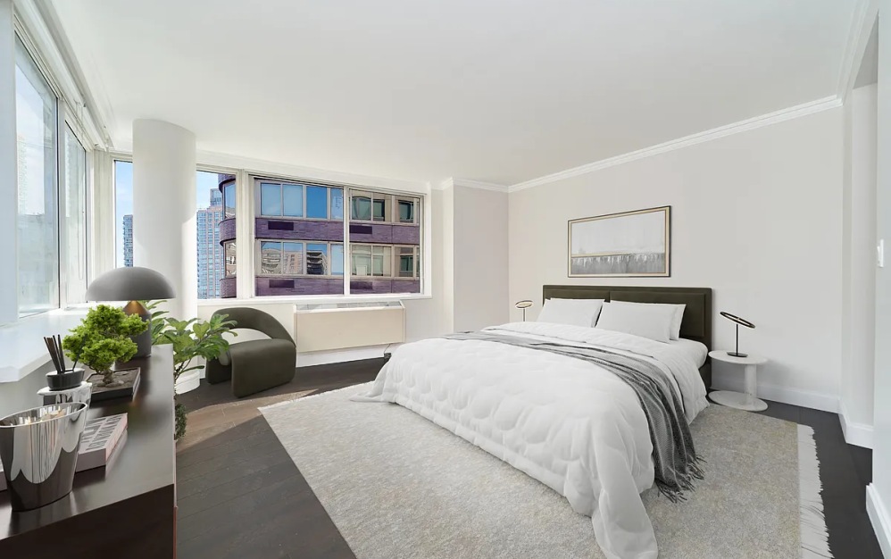 11U - 2 bedroom floorplan layout with 2 bathrooms and 1081 square feet (Floor 11)