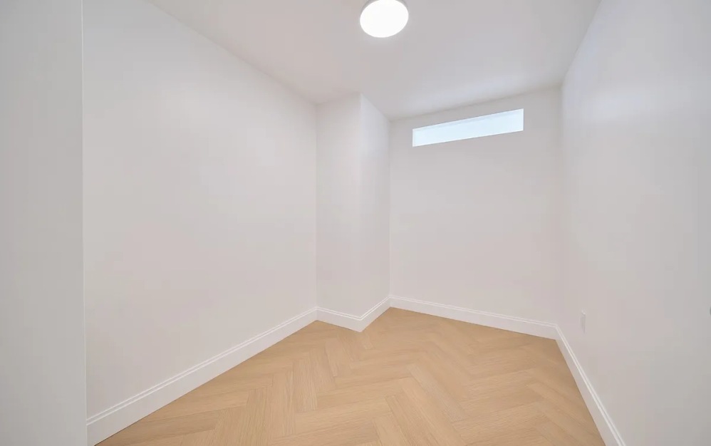 14S - 2 bedroom floorplan layout with 2 bathrooms and 1447 square feet (Floor 19)