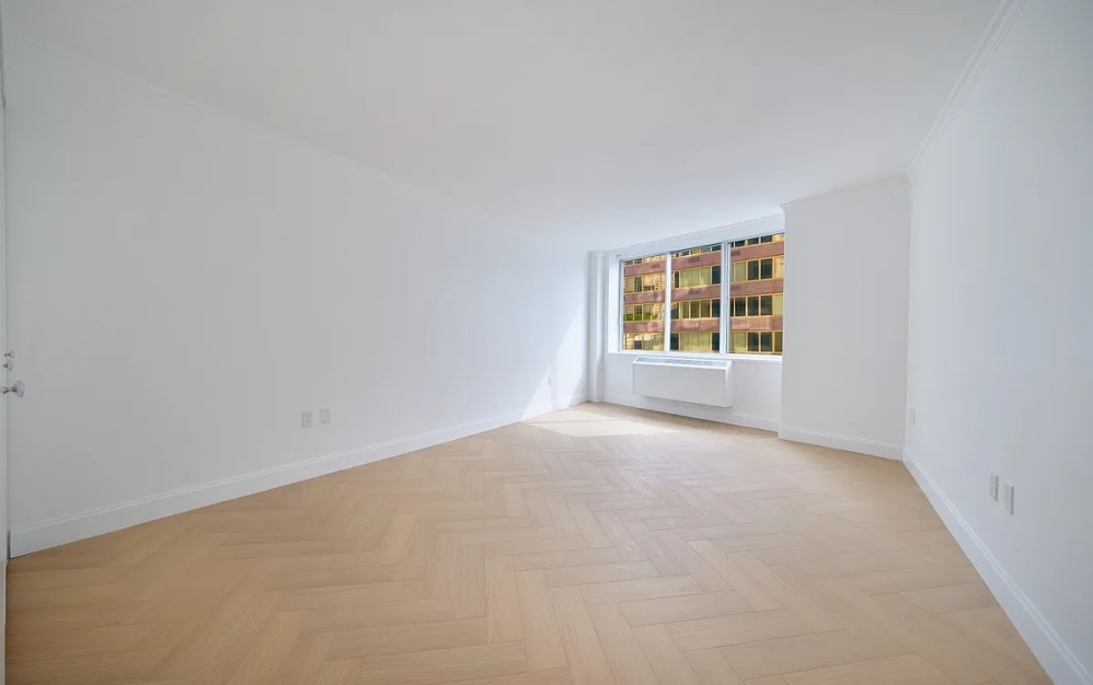 14S - 2 bedroom floorplan layout with 2 bathrooms and 1447 square feet (Floor 12)