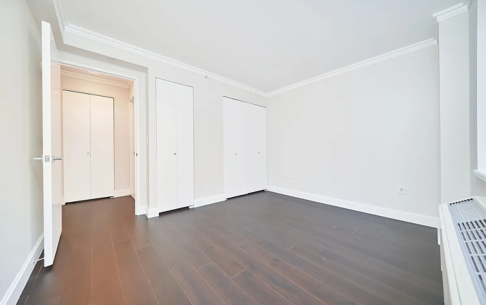 6N - 1 bedroom floorplan layout with 1 bathroom and 616 square feet (Floor 4)
