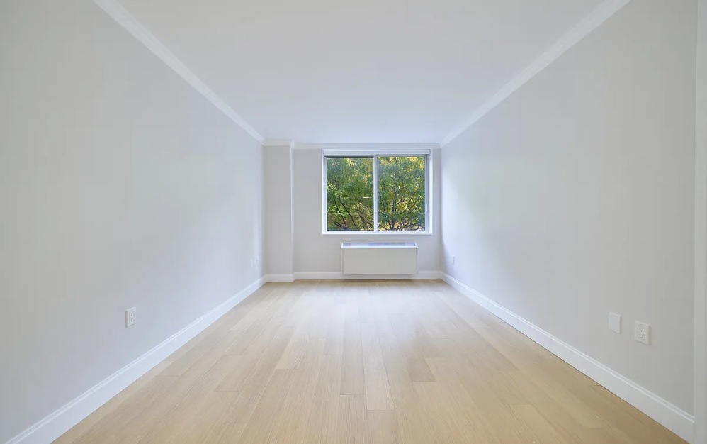 304 - 1 bedroom floorplan layout with 1 bathroom and 567 square feet (Floor 3)