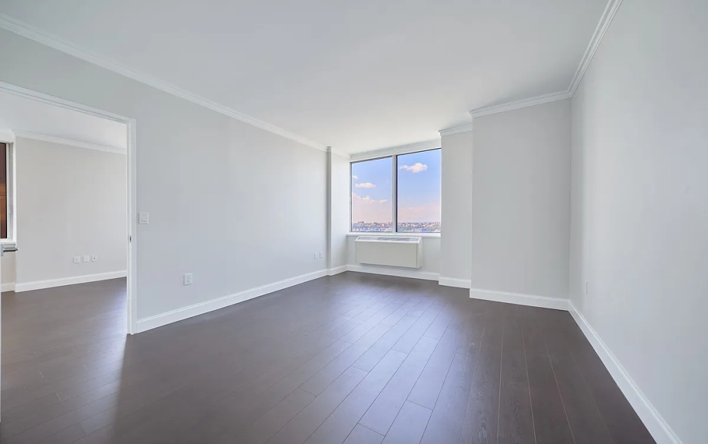 23C - 1 bedroom floorplan layout with 1 bathroom and 814 square feet (Floor 12)