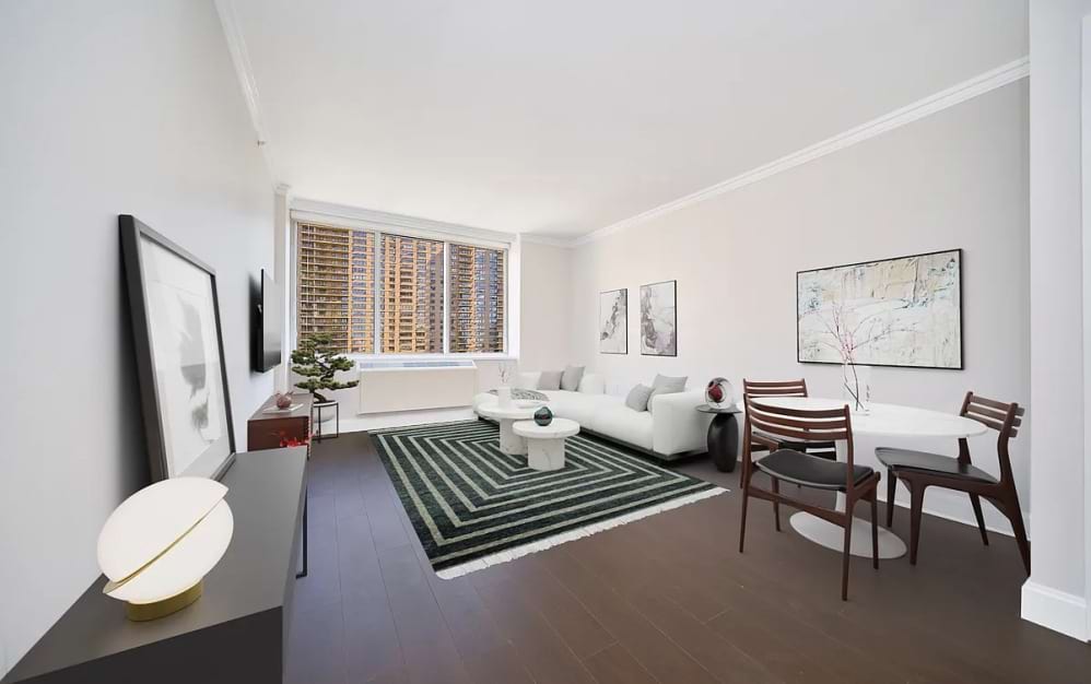 15J - 1 bedroom floorplan layout with 1 bathroom and 702 square feet (Floor 1)