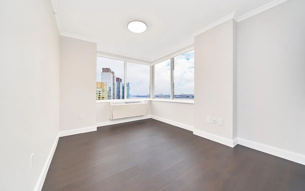 23F - 2 bedroom floorplan layout with 2 bathrooms and 1207 square feet (Floor 5)