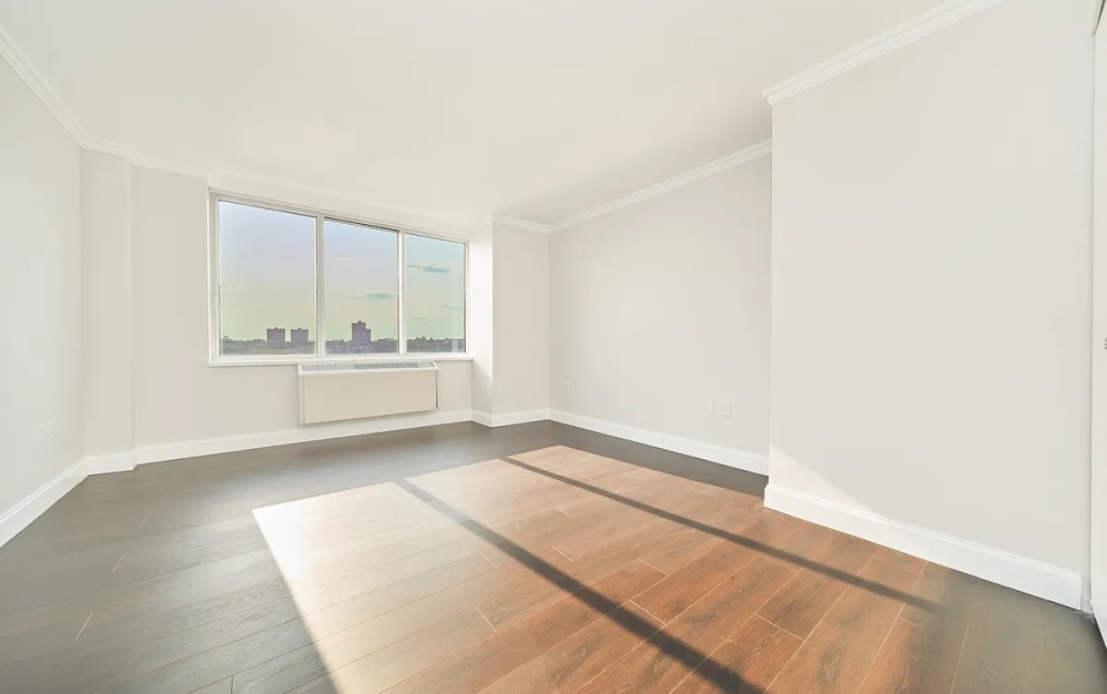 16B - 1 bedroom floorplan layout with 1 bathroom and 1347 square feet (Floor 12)